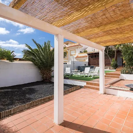 Home2book Charming Casa El Refugio Holiday home *